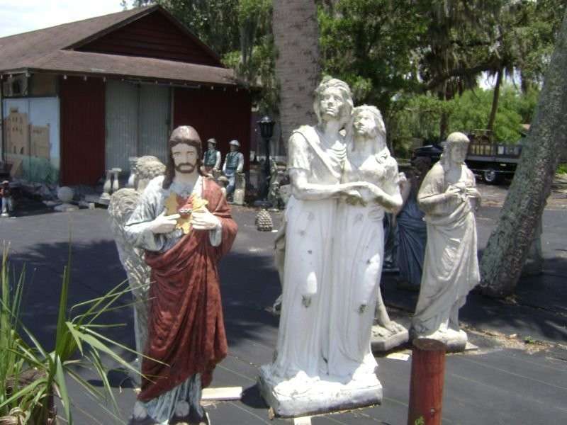 Florida Fountain & Lawn Ornaments | 1815 US-441, Leesburg, FL 34748, USA | Phone: (352) 728-8448