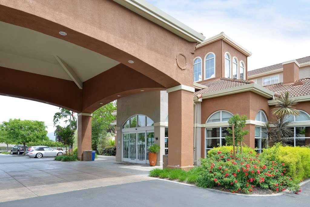 Hilton Garden Inn Napa | 3585 Solano Ave, Napa, CA 94558, USA | Phone: (707) 252-0444