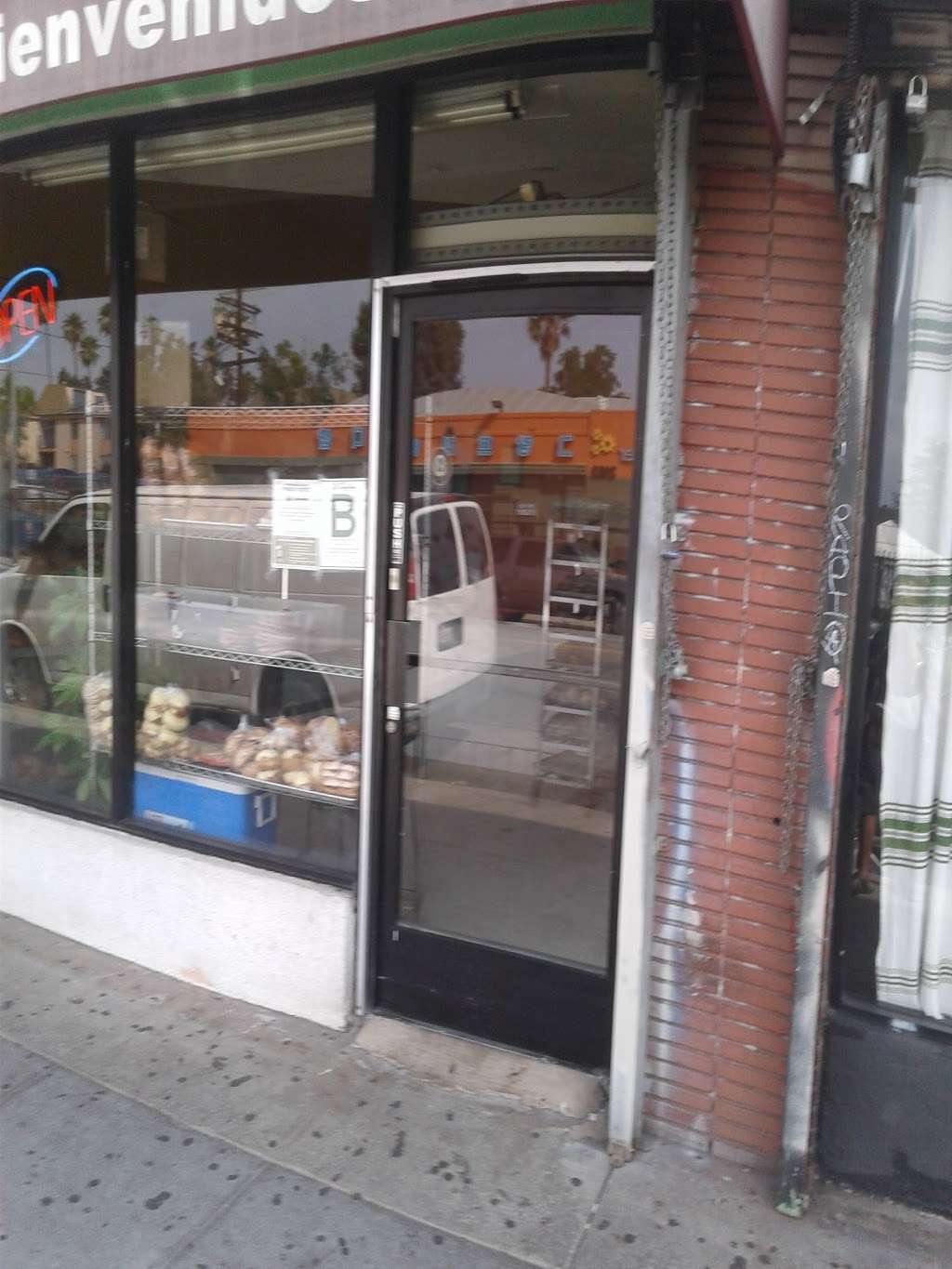 Panaderia Oaxaca | 3180 Pico Blvd, Los Angeles, CA 90019, USA | Phone: (323) 735-0403