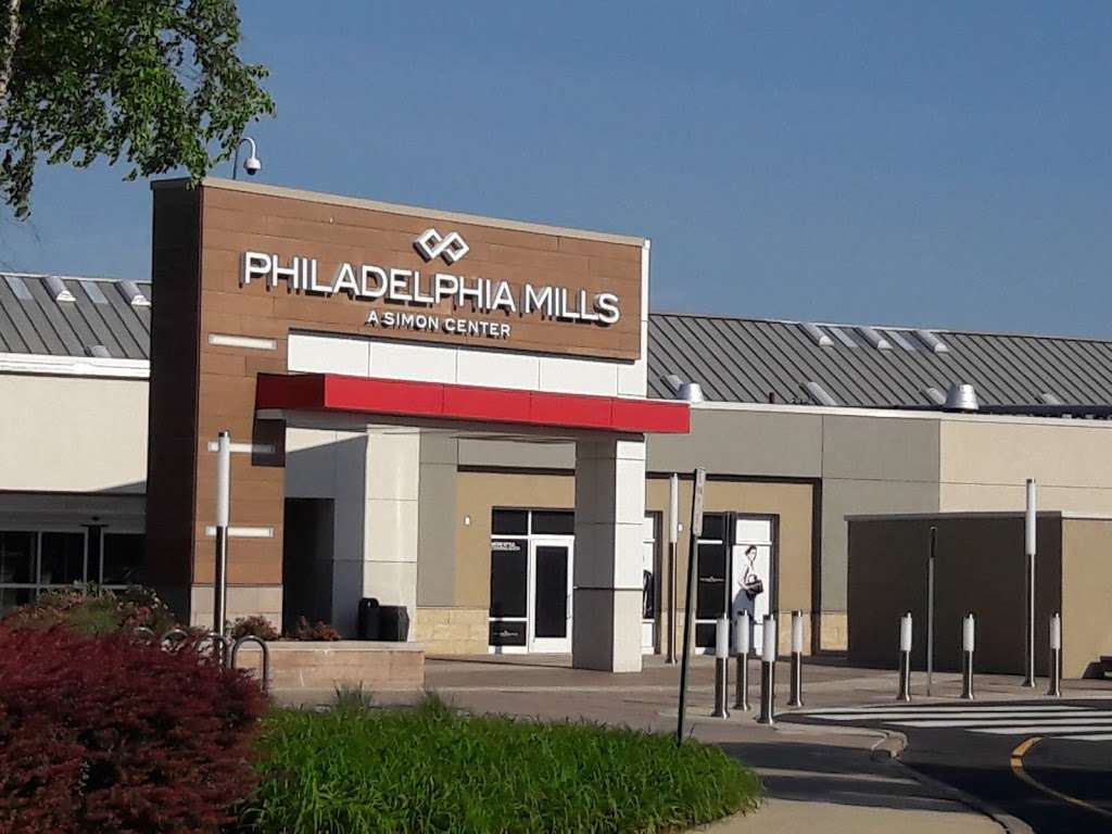Philadelphia Mills | 1455 Franklin Mills Cir, Philadelphia, PA 19154, USA | Phone: (215) 632-1500
