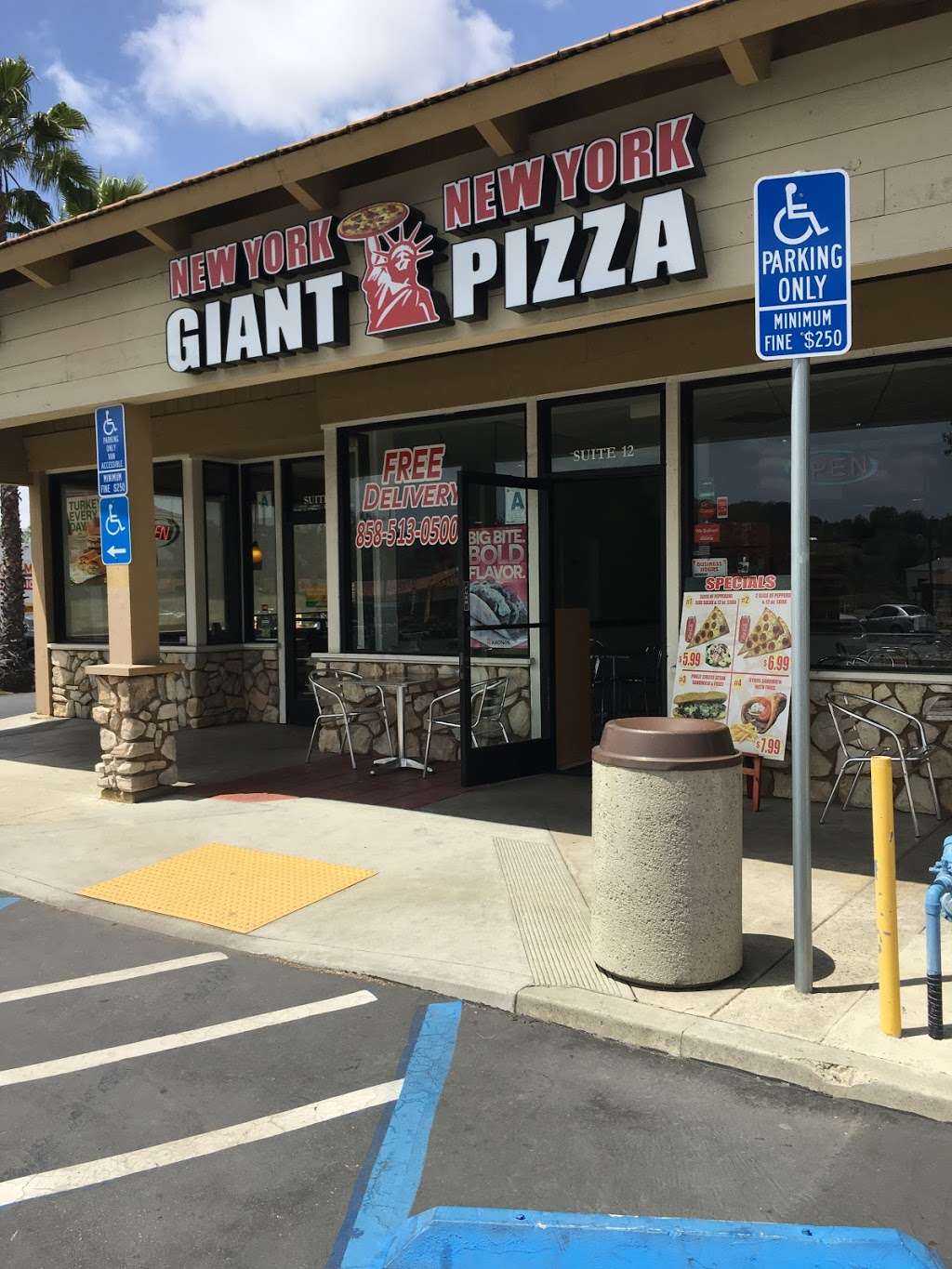 New York New York Giant Pizza | 12624 Poway Rd, Poway, CA 92064, USA | Phone: (858) 513-0500