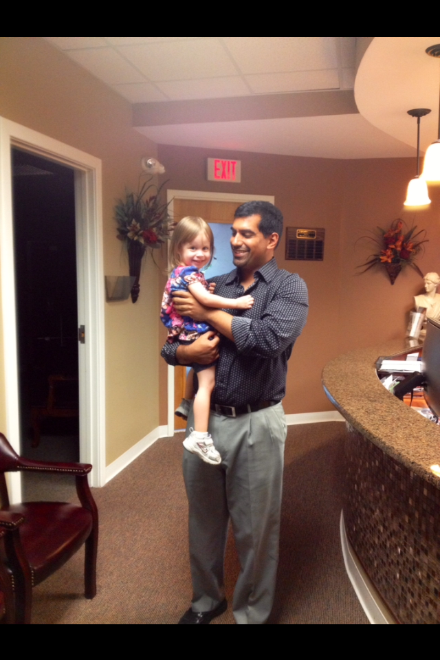 Dr. Ali Hamtaee, DC - Spine Correction | 28023 US-27, Dundee, FL 33838, USA | Phone: (863) 438-2772