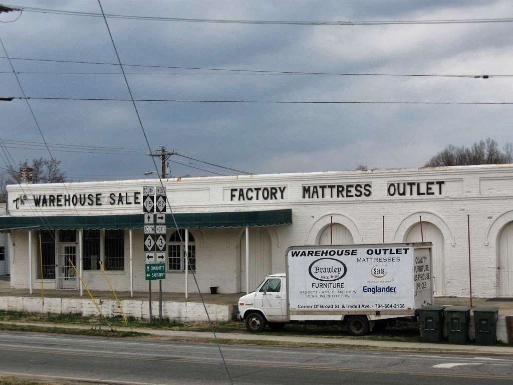 Brawley Furniture | 304 N Broad St, Mooresville, NC 28115, USA | Phone: (704) 664-2138