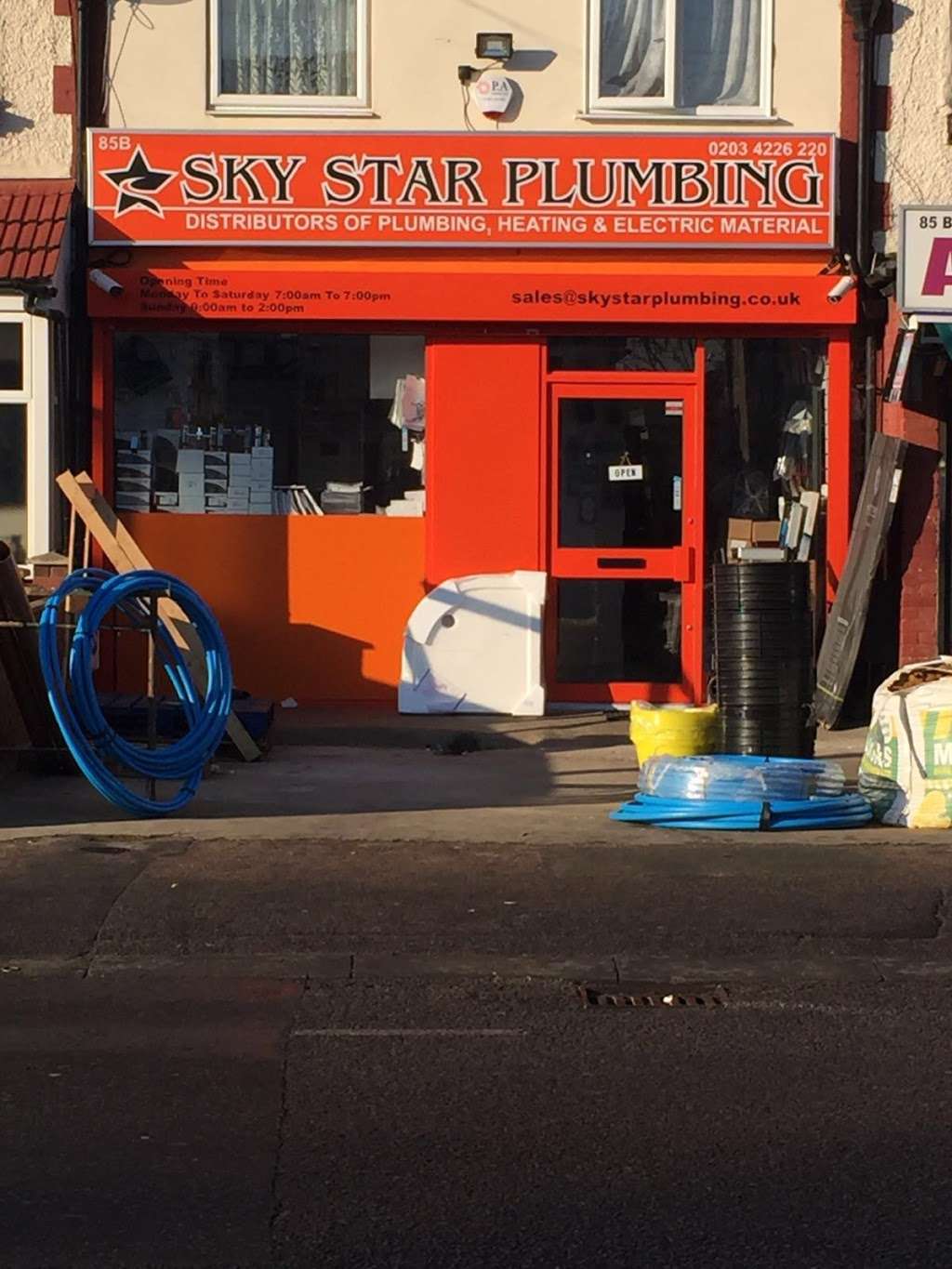 Sky Star Plumbing | 85B Barley Ln, Ilford IG3 8XG, UK | Phone: 020 3422 6220