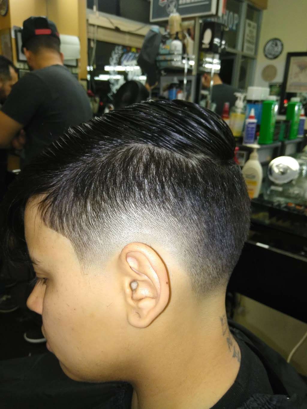 The Americas Barbershop | 4801 W Imperial Hwy, Inglewood, CA 90304 | Phone: (424) 702-6896