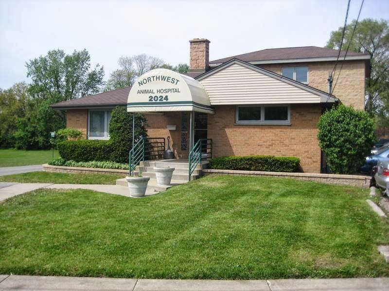 Northwest Animal Hospital PC | 2024 S River Rd, Des Plaines, IL 60018, USA | Phone: (847) 296-3112