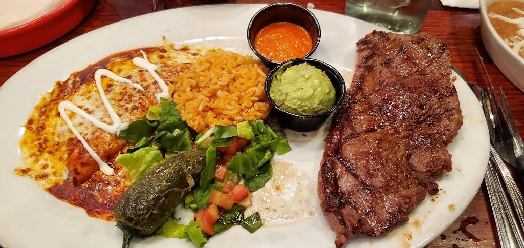 La Parrilla Suiza | 1622 S Stapley Dr, Mesa, AZ 85204, USA | Phone: (480) 892-2872