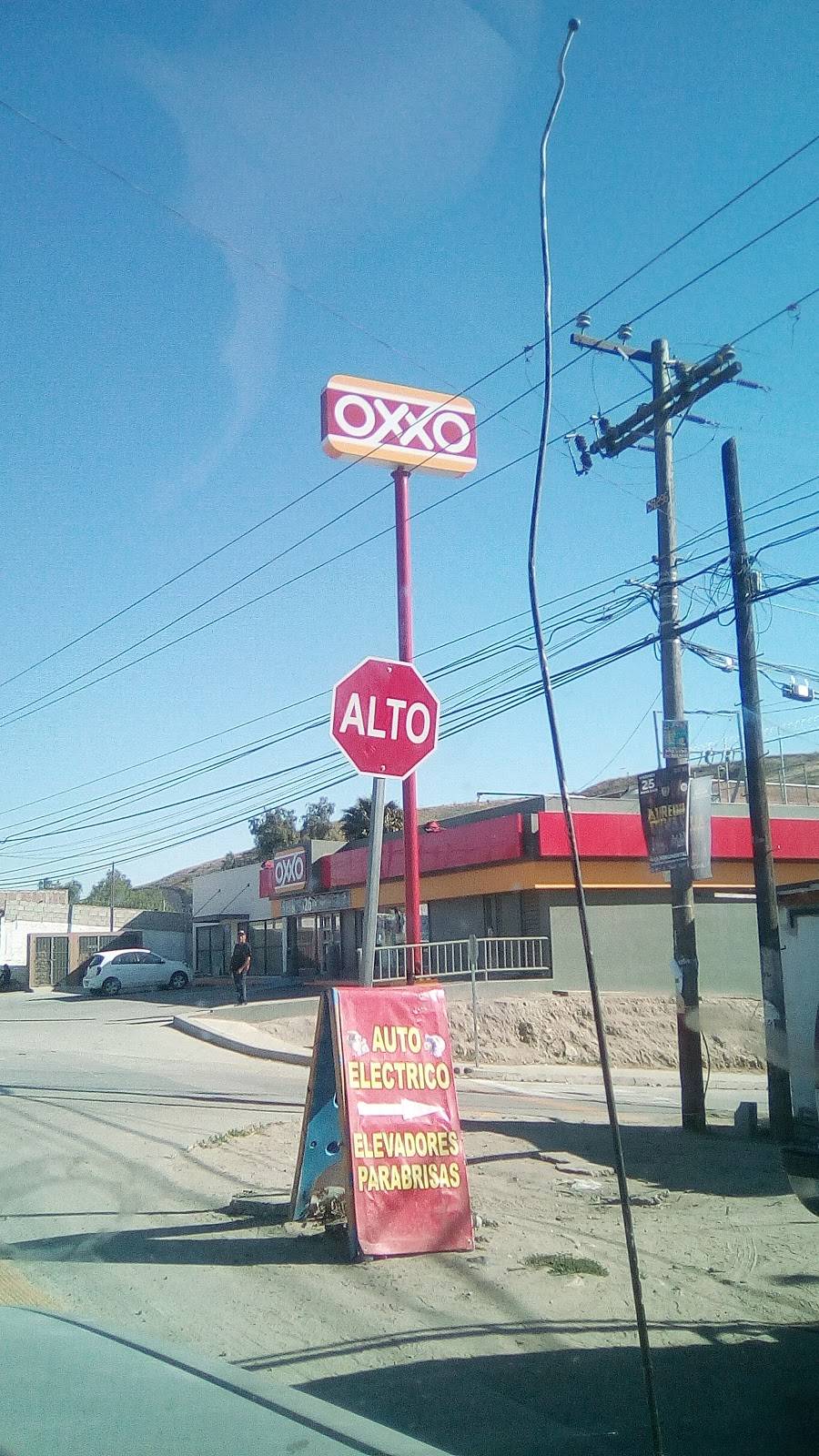 Oxxo Nuevo | La Gloria, 22645 La Joya, B.C., Mexico