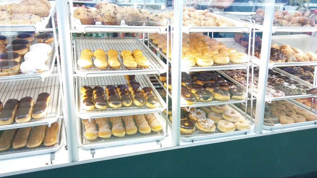 Fresh Donuts | 560 Workman Mill Rd, La Puente, CA 91746 | Phone: (626) 336-8988