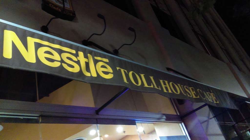 Nestle Toll House Cafe | 24305 Town Center Dr #100, Valencia, CA 91355, USA | Phone: (661) 253-9613