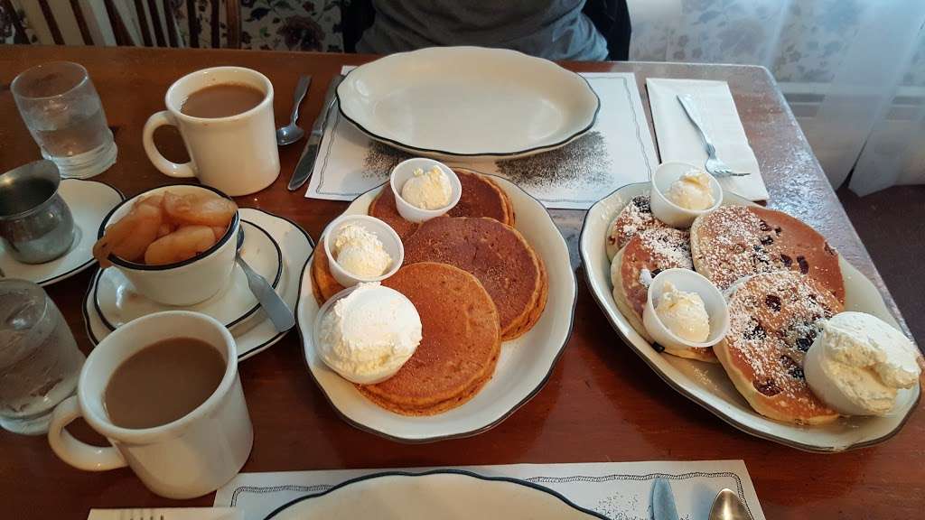 Village Pancake House | 26 Main St, Rowley, MA 01969, USA | Phone: (978) 948-2211