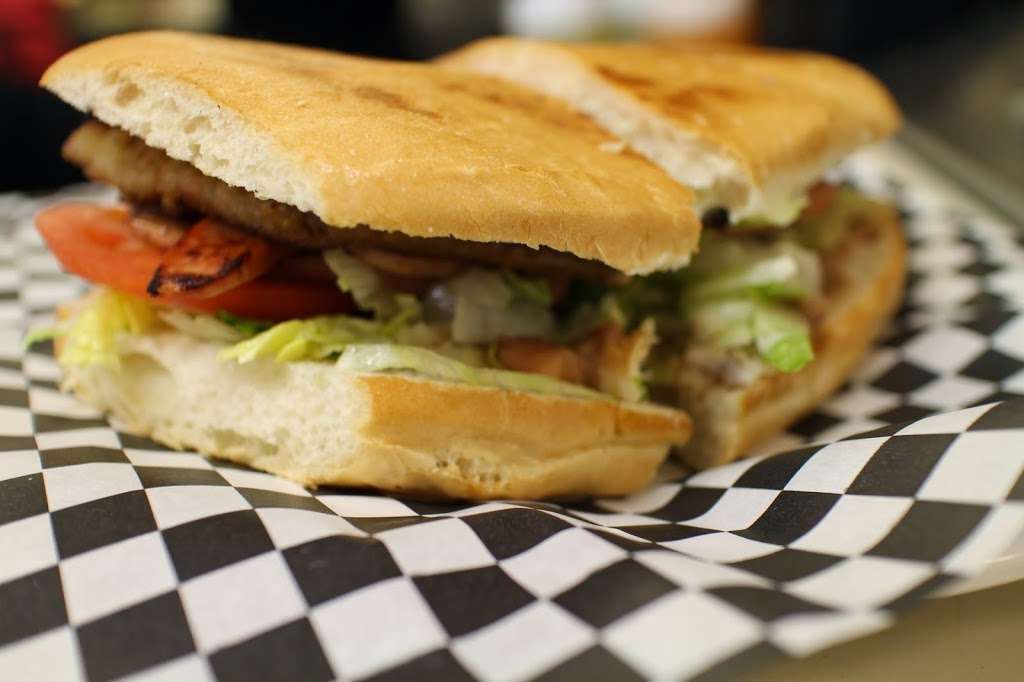 Tortas y Bionicos "Nice" Santa Ana | 222 E Warner Ave, Santa Ana, CA 92707 | Phone: (714) 557-2810