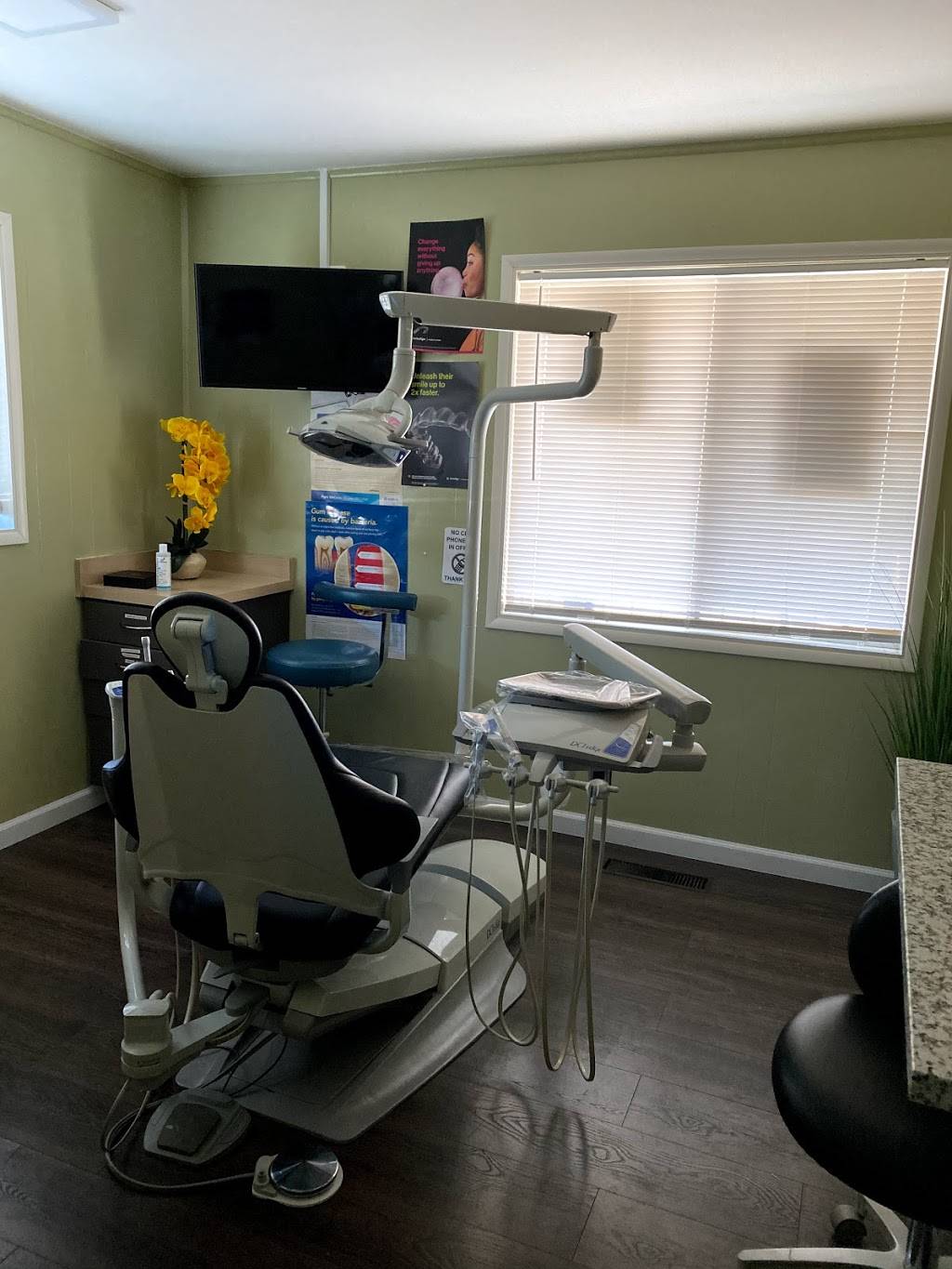 Castro Valley Dentistry | 22233 Redwood Rd, Castro Valley, CA 94546, USA | Phone: (510) 582-7122