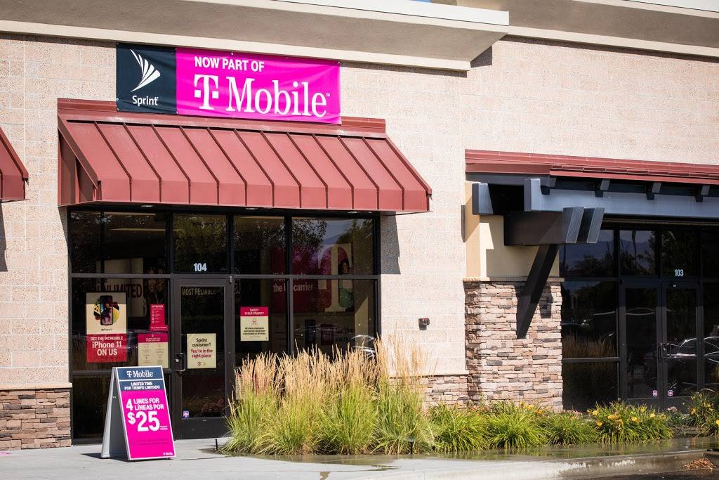 T-Mobile | 8440 Rio San Diego Dr Ste 102, San Diego, CA 92108, USA | Phone: (619) 718-3603