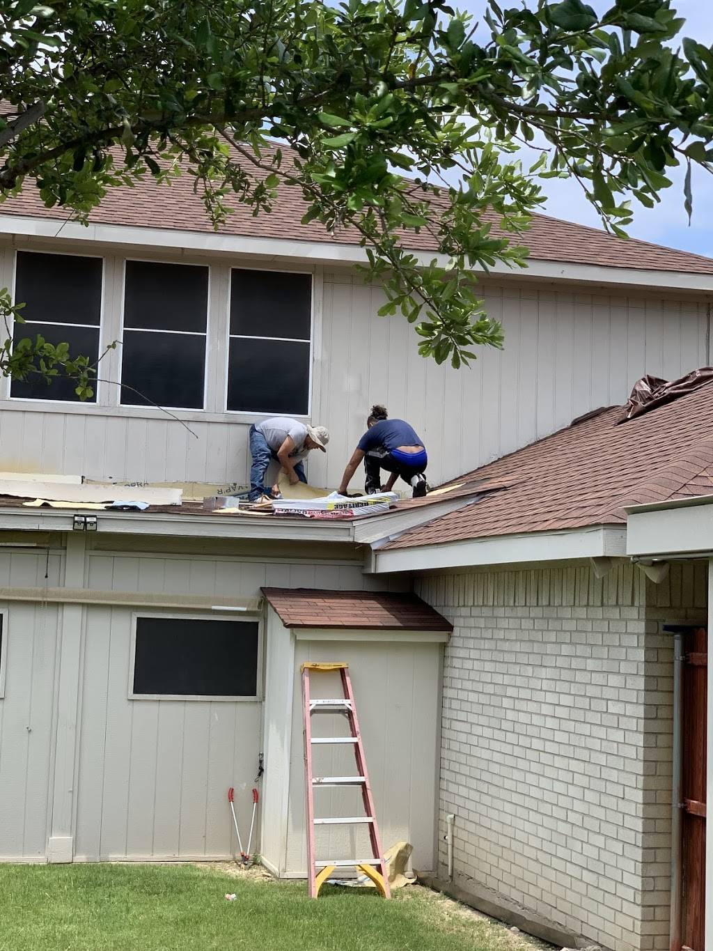 Dallas Construction Boys Roofing and Remodeling | 2680 Bickers St #4220, Dallas, TX 75212, USA | Phone: (972) 940-2705