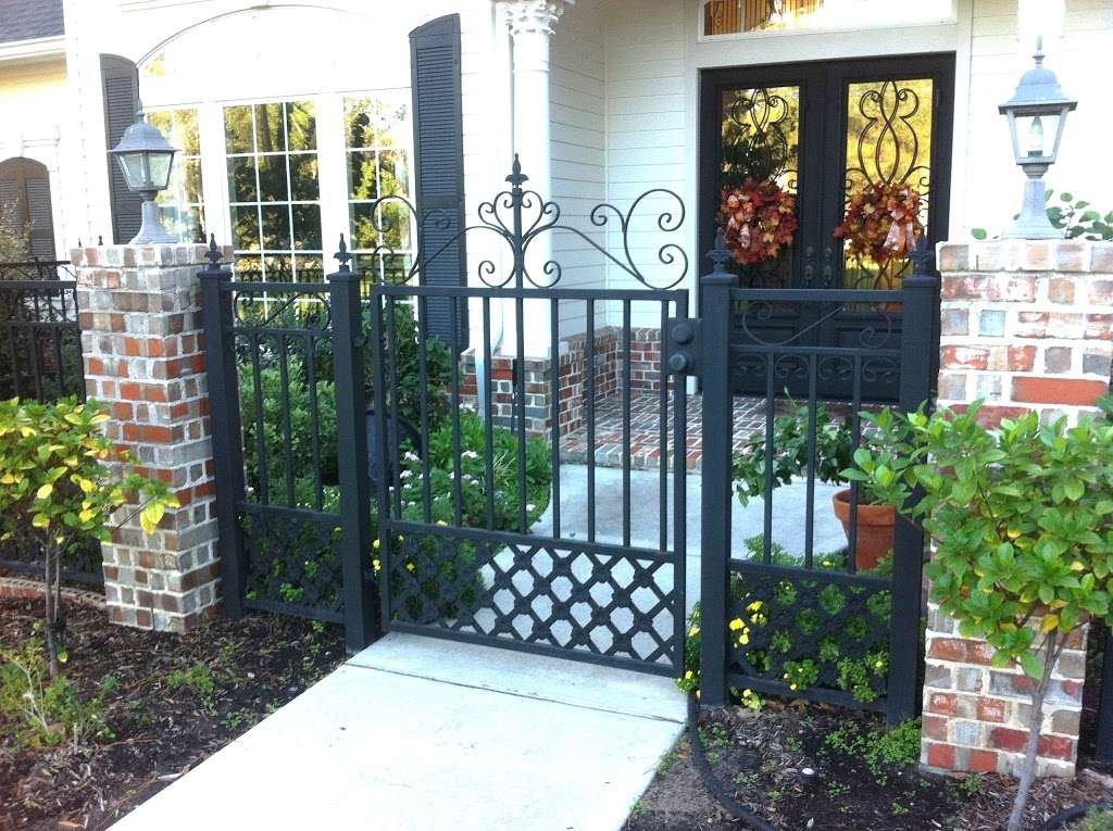 J.C. Hood Ornamental Iron Fence Company LLC | 25747 Hardin Store Rd, Magnolia, TX 77354, USA | Phone: (281) 356-8279