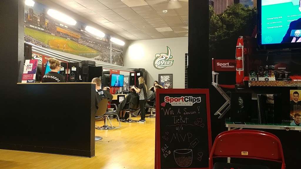 Sport Clips Haircuts of The Arbors at Mallard Creek | 1816 E Arbors Dr Ste. 410, Charlotte, NC 28262 | Phone: (704) 971-1116