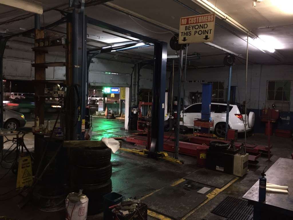 Rigo Tire Shop & Auto Repair | 351 S Washington Ave, Bergenfield, NJ 07621, USA | Phone: (862) 249-0882