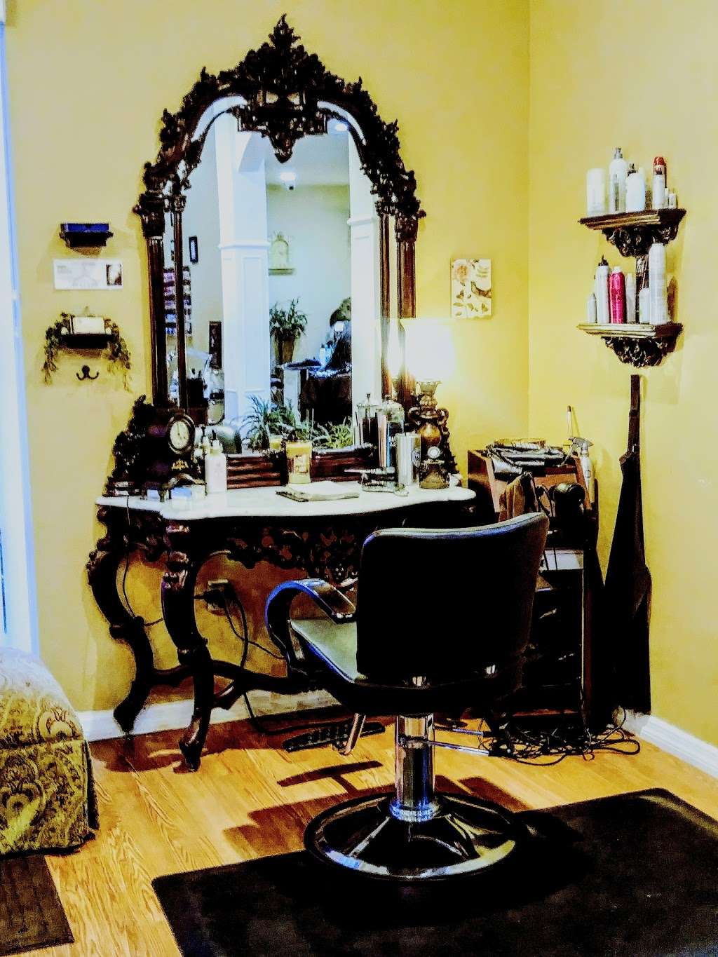 Salon Riviere LLC | 6935 S Carter Rd, Lakeland, FL 33813, USA | Phone: (863) 583-4202