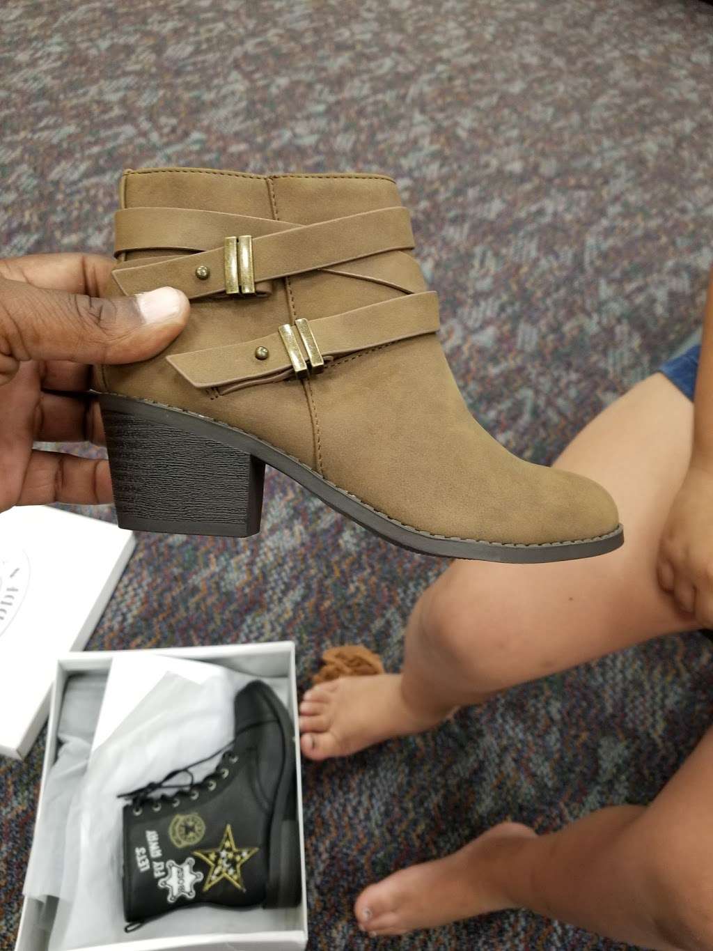 Shoe Carnival | 1500 Almonesson Rd, Deptford Township, NJ 08096, USA | Phone: (856) 227-7601