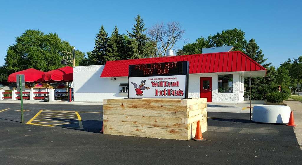 Wolf Road Hot Dogs | 1215 S Wolf Rd, Des Plaines, IL 60018