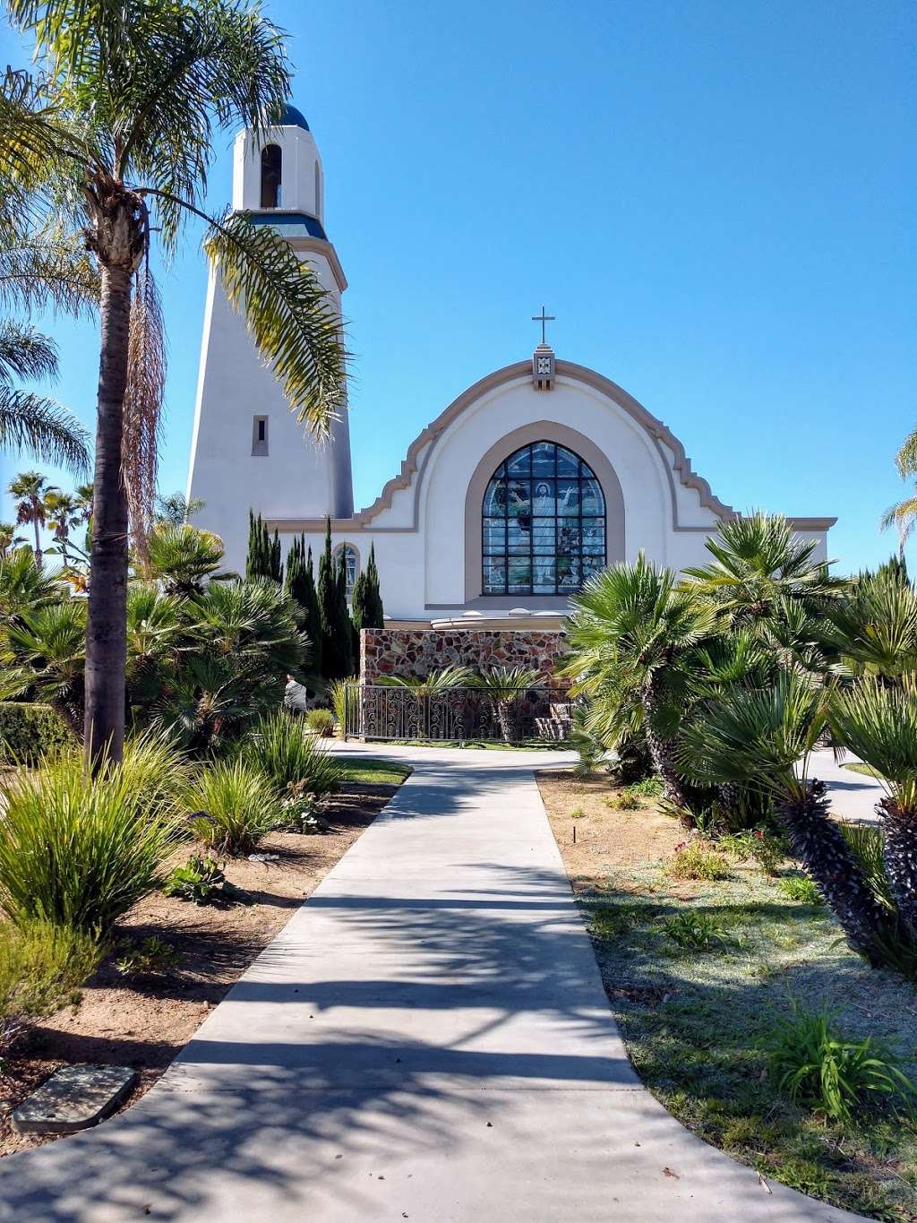Santa Sophia Catholic Church | 9800 San Juan St, Spring Valley, CA 91977, USA | Phone: (619) 463-6629
