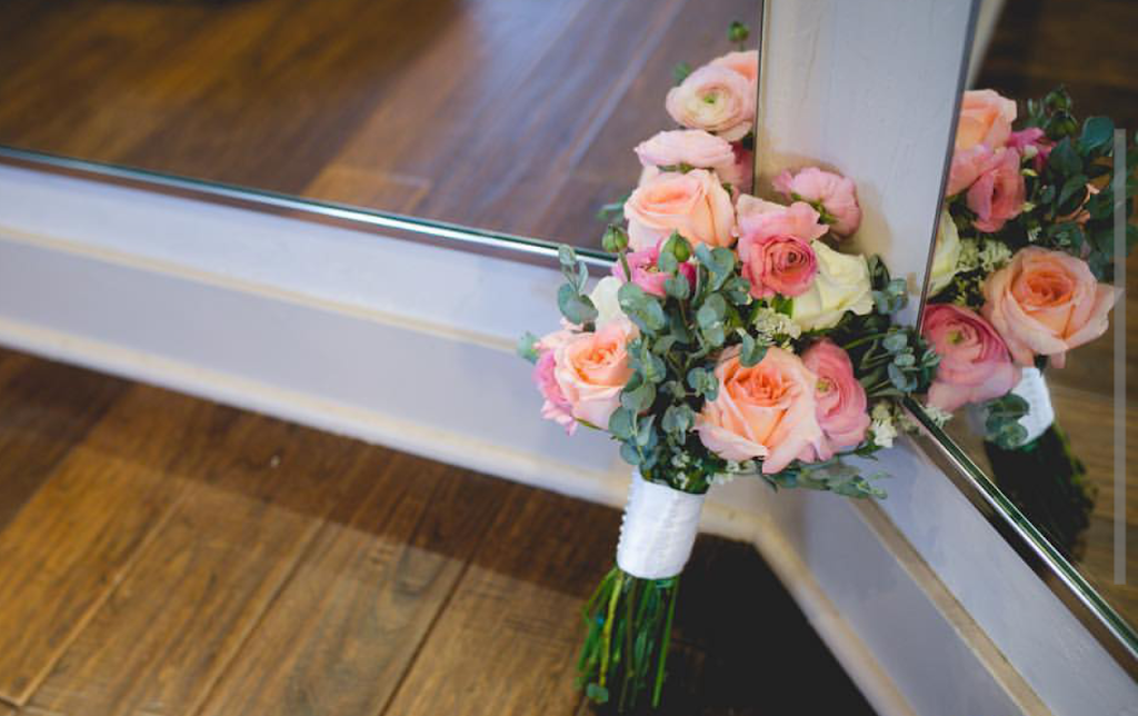 Flowers & Love Notes | 6385-6399 Emil Ave, Commerce, CA 90040, USA | Phone: (213) 425-9531