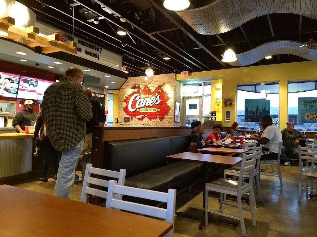 Raising Canes Chicken Fingers | 7925 Pat Booker Rd, Live Oak, TX 78233 | Phone: (210) 646-0021