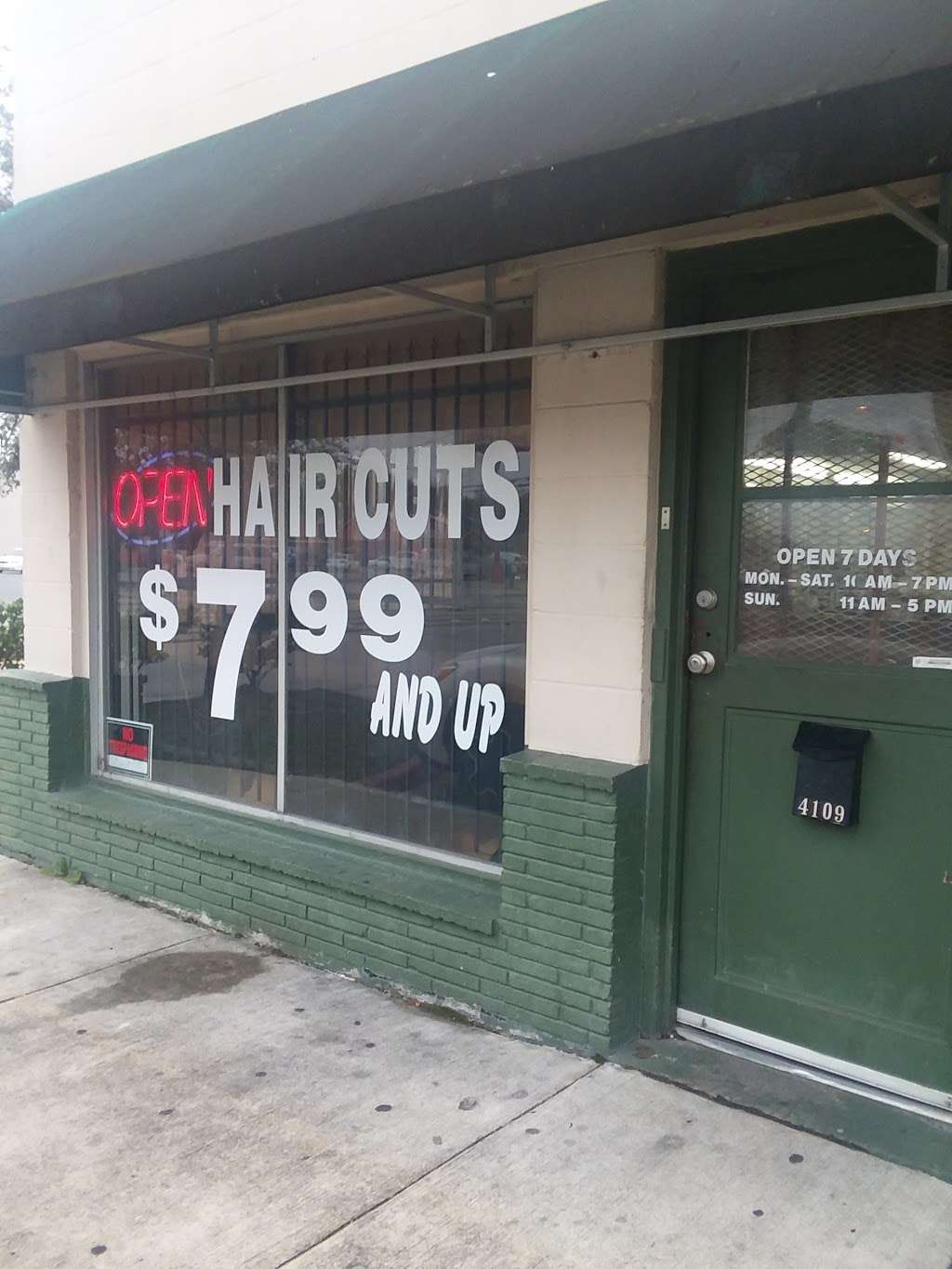 Js Haircuts | 2926 Fulton St, Houston, TX 77009, USA | Phone: (713) 224-6369