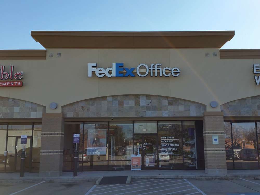 FedEx Office Print & Ship Center | 1531 Eldridge Pkwy Suite 160, Houston, TX 77077 | Phone: (281) 496-4276