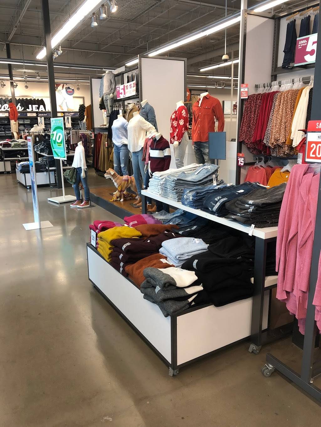 Old Navy | 197 Westbank Expy Suite 1551, Gretna, LA 70053, USA | Phone: (504) 362-0184