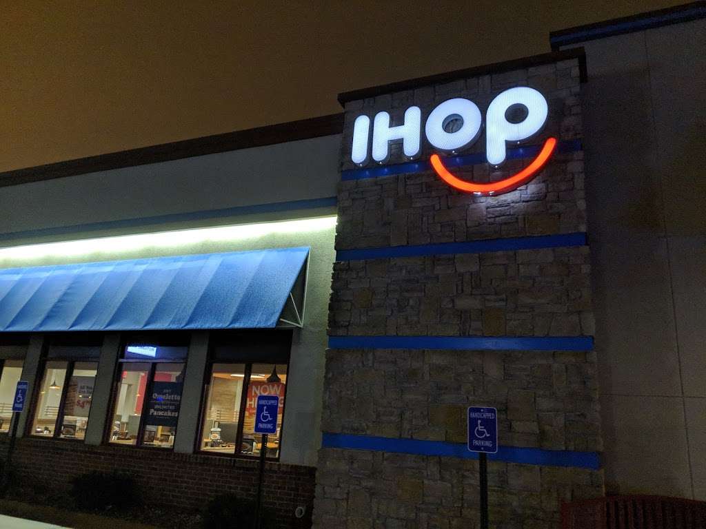 IHOP | 3804 N Belt Hwy, St Joseph, MO 64506, USA | Phone: (816) 233-4900