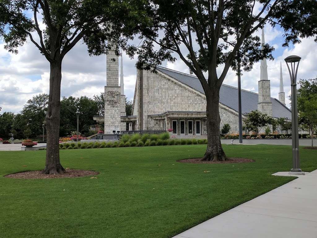 Dallas Texas Temple | 6363 Willow Ln, Dallas, TX 75230, USA | Phone: (972) 991-1273