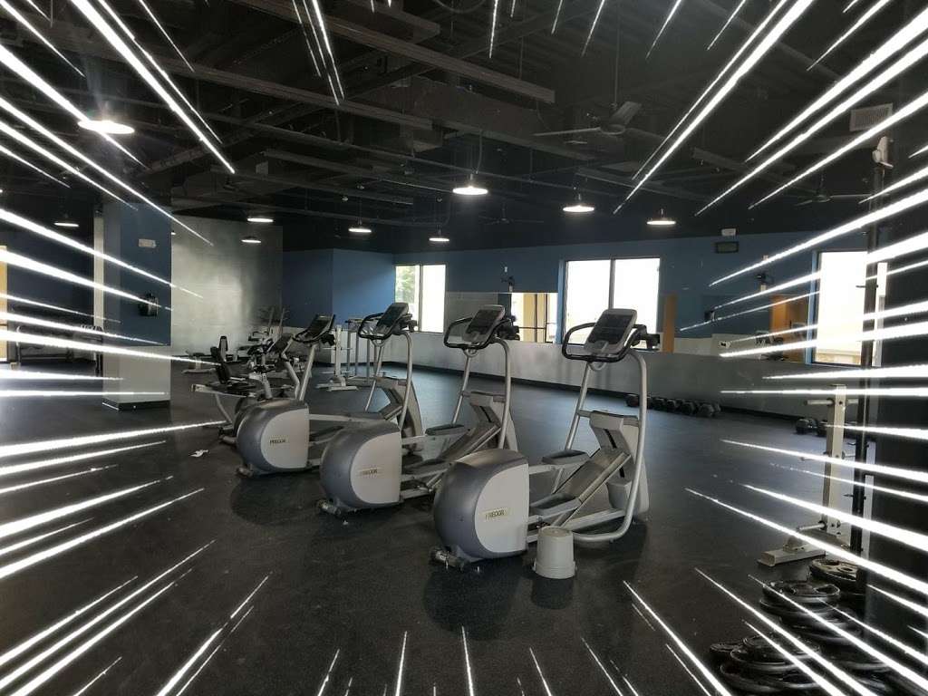 Yes Fitness The Woodlands Premier Club | 8845 Six Pines Dr #100, Shenandoah, TX 77380 | Phone: (936) 333-2260