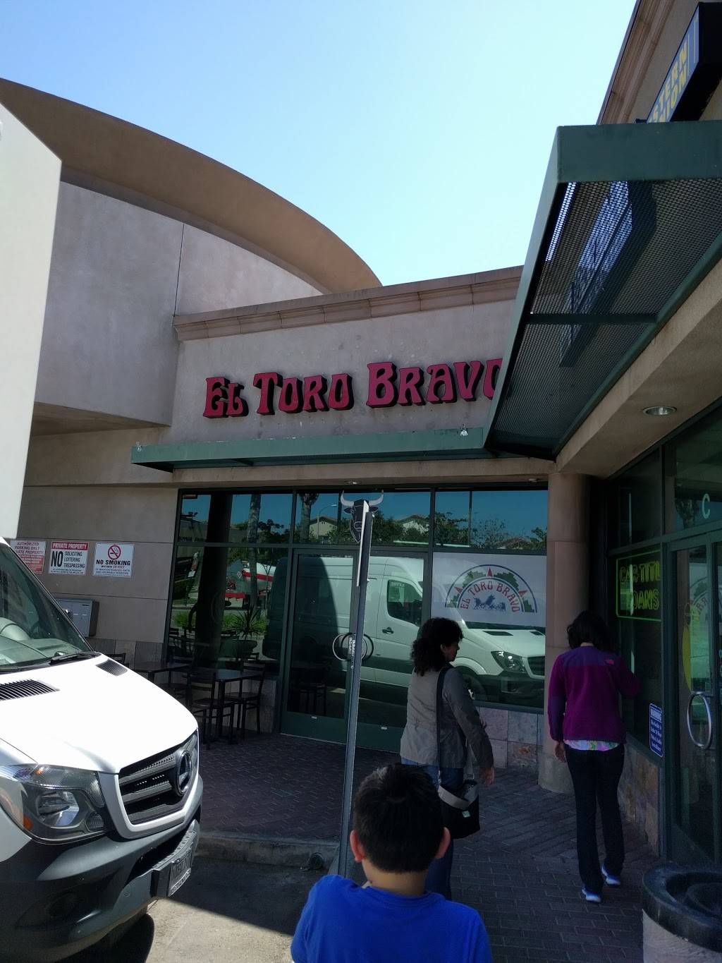 El Toro Bravo | 1450 El Camino Real B, Tustin, CA 92780, USA | Phone: (714) 665-1400