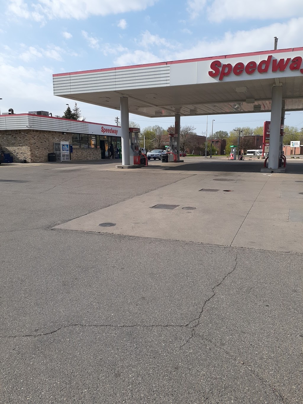 Speedway | 525 Lafayette Rd North, St Paul, MN 55101, USA | Phone: (651) 228-1356