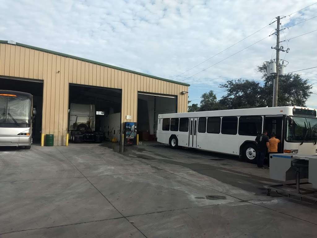 Just Quality Truck & Bus Collision Repair | 9665 Bachman Rd, Orlando, FL 32824, USA | Phone: (407) 857-8990