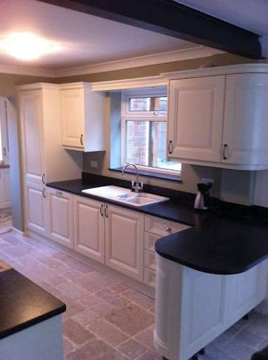 Ph Decorating, Kent Carpentry & Kitchen fitting | 99 Cedar Dr, Sutton at Hone, Dartford DA4 9EW, UK | Phone: 07980 620808