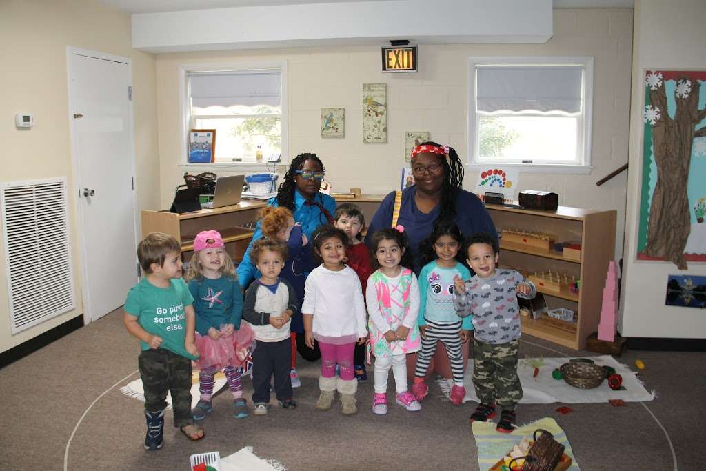 Norbeck Montessori | 4500 Muncaster Mill Rd, Rockville, MD 20853, USA | Phone: (301) 924-4233