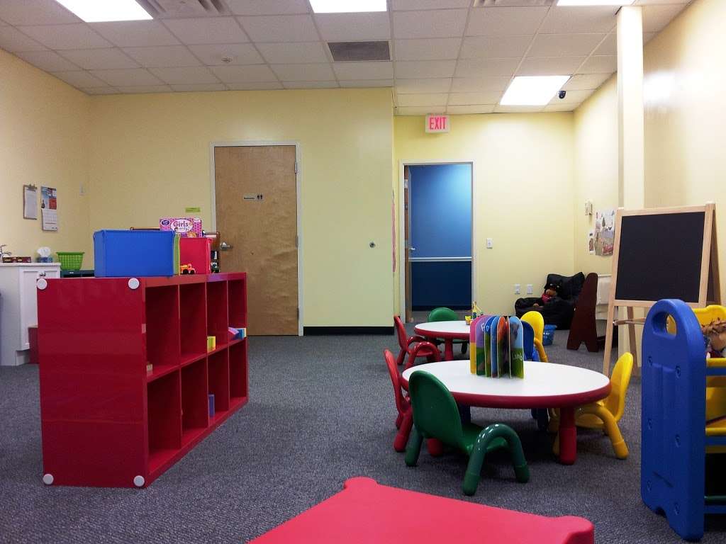 First Step Kids Academy | 2876 S Alafaya Trail, Orlando, FL 32828 | Phone: (407) 730-8984