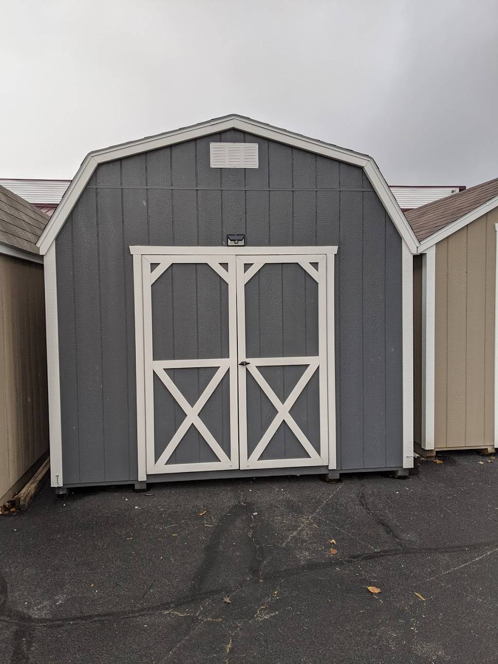 Backyard Barns & More | 2410 W Jefferson Blvd, Fort Wayne, IN 46802, USA | Phone: (260) 459-3470