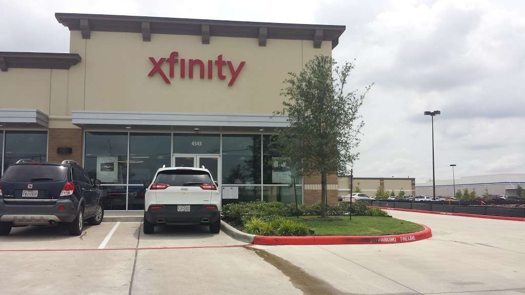 Xfinity Store by Comcast | 4545 East Sam Houston Pkwy S, Pasadena, TX 77505 | Phone: (800) 934-6489