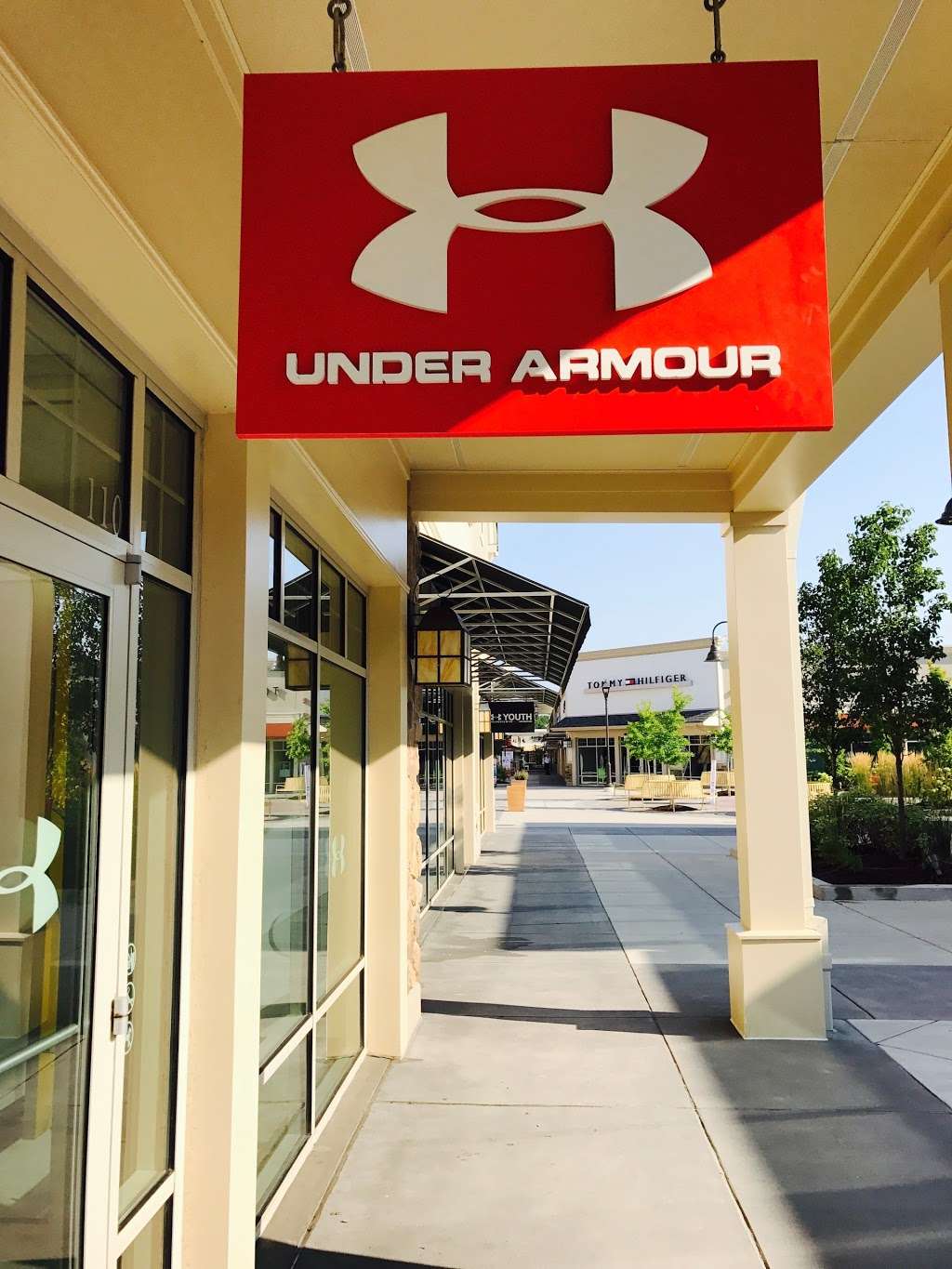 Under Armour Factory House | 100 S Premium Outlets Dr Suite 110, Blackwood, NJ 08012, USA | Phone: (856) 302-4559