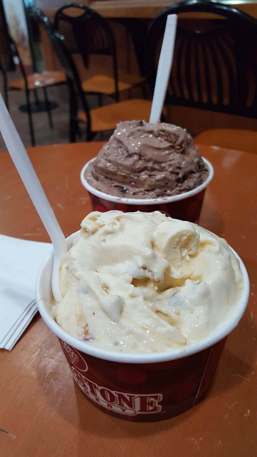 Cold Stone Creamery | 3 Montage Mountain Rd, Moosic, PA 18507, USA | Phone: (570) 414-0330