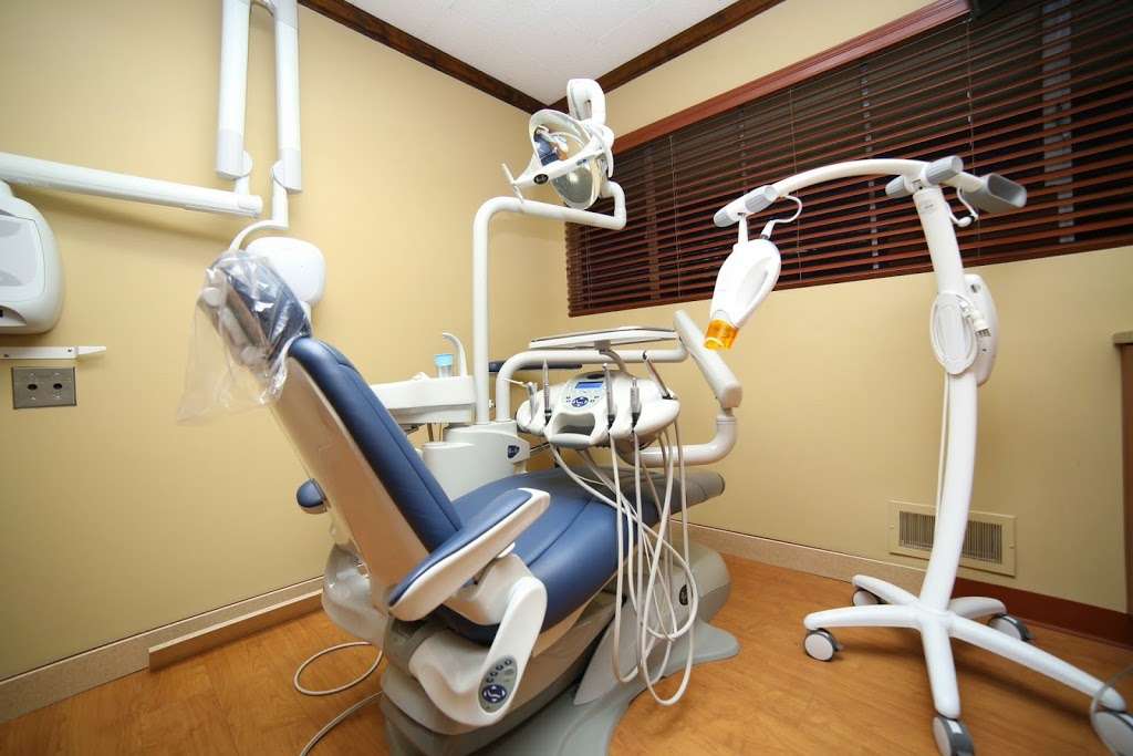 Sayreville Dental: Dr. Jay Silverstein | 161 Washington Rd, Sayreville, NJ 08872 | Phone: (732) 257-9300