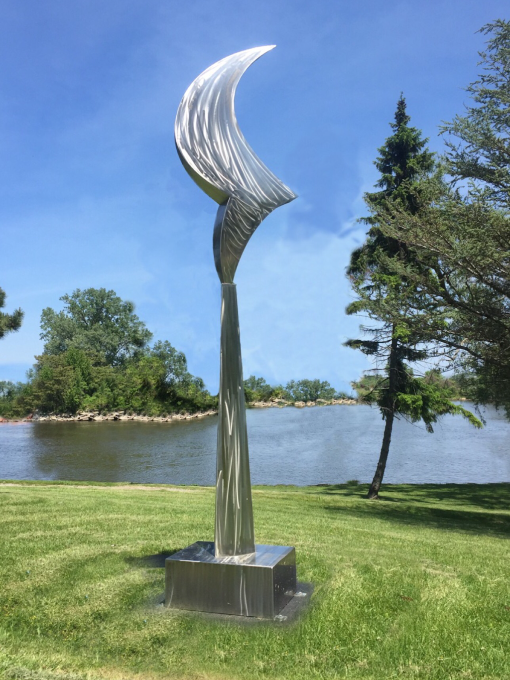 Fritz Olsen Sculptures | 6914 Holloway Dr, Sawyer, MI 49125, USA | Phone: (269) 426-3003