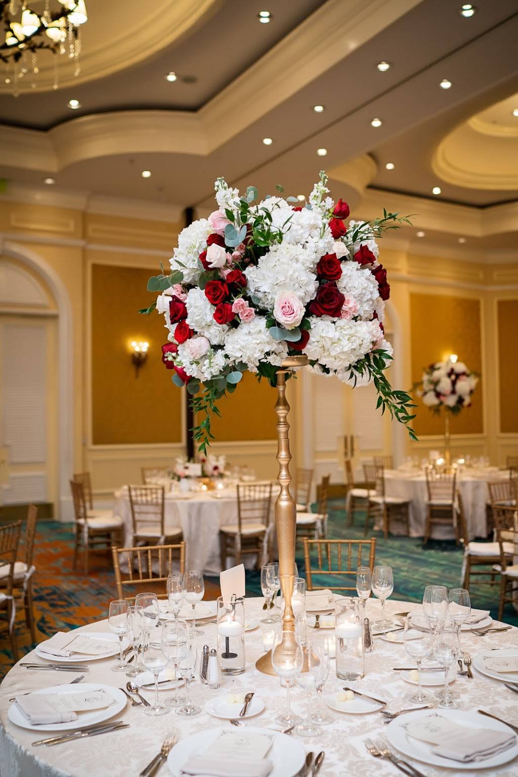 Bayfront Floral & Event Design | 100 Chopin Plaza, Miami, FL 33131, USA | Phone: (305) 375-0300