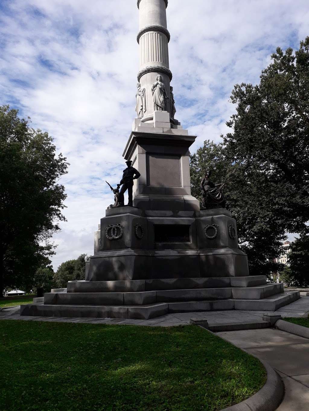 Things Remembered | 1277 Broadway, Saugus, MA 01906, USA | Phone: (781) 231-8413