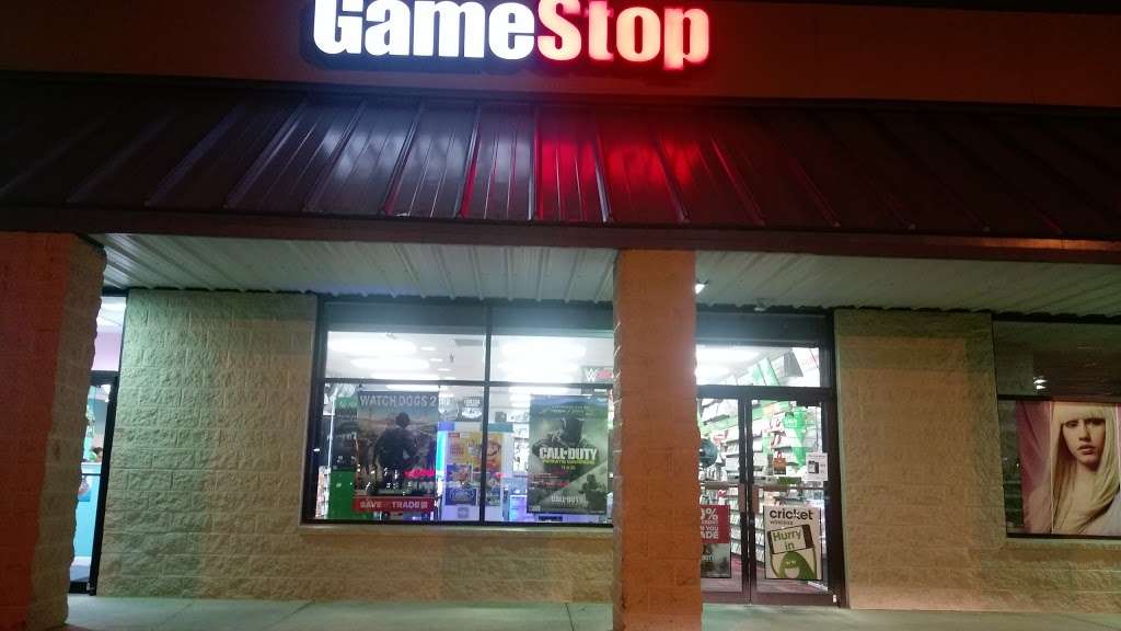 GameStop Prestige | 1752 Lincoln Way E STE 2, Chambersburg, PA 17202, USA | Phone: (717) 263-4921