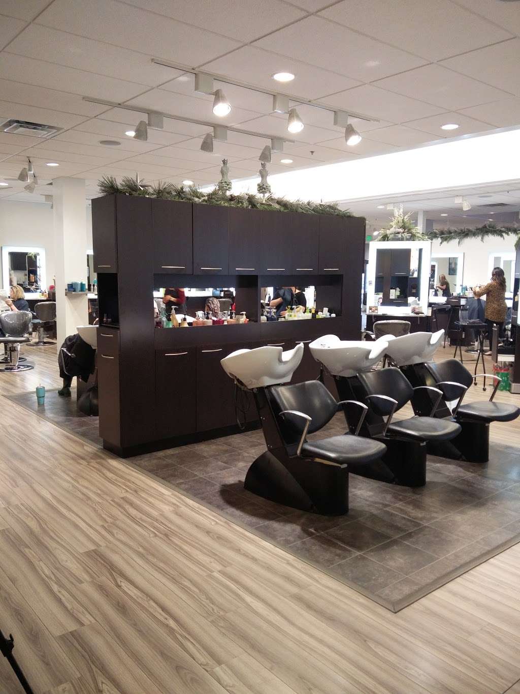 Jordan Thomas Salon & Spa | 16 Bel Air S Pkwy, Bel Air, MD 21015, USA | Phone: (443) 371-3600